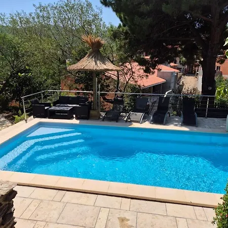 65 M2 Dans Avec Piscine Sur Daire Banyuls-sur-Mer